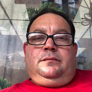 Meet your Posher, Eddy